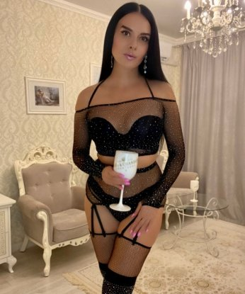 💋 Я воплощение наслаждения и раскованности, и готова подарить тебе незабываемые часы удовольствия. 🌟 Мои услуги охватывают все, что ты можешь себе представить - нежный эротический массаж, игры ролей, стриптиз и многое другое. 😍 Я прекрасно знаю, как доставить тебе настоящее наслаждение и удовлетворить все твои желания. 💦 Мои фото настоящие и оставят у тебя только приятные воспоминания. 💫 Позволь себе погрузиться в мир наслаждения и страсти со мной, и ты не пожалеешь о потраченном времени. 🌇 Жду твоего звонка, чтобы сделать наши фантазии реальностью. 🔥⚡️🔞 Жужа